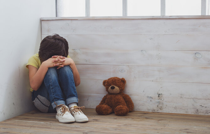 Violences conjugales : vers une ordonnance de protection immédiate pour les enfants co-victimes ?  